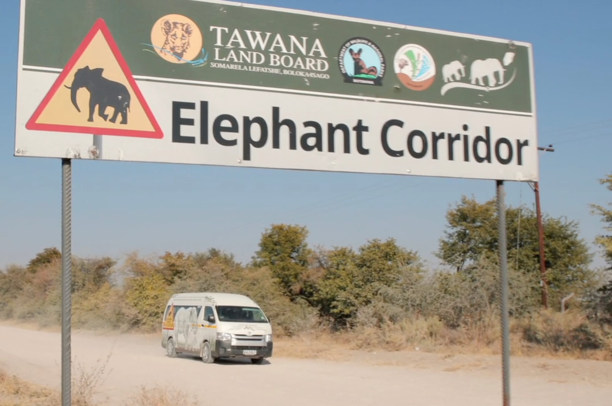 The Elephant Express bus
